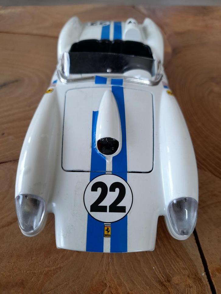 Burago - Ferrari Testa Rossa 1957 - 1/24, Hobby en Vrije tijd, Modelauto's | 1:24, Zo goed als nieuw, Burago, Ophalen of Verzenden