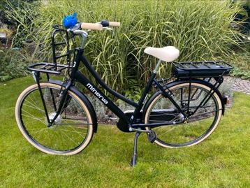 Electrische damesfiets als nieuw 