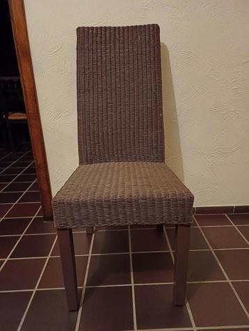 6 stoelen Rotan beschikbaar voor biedingen