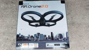 2 x Ar drone 2.0 parrot met 1 gps module dubbele set cam HD, Enlèvement ou Envoi, Comme neuf