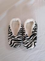 Zachte pantoffels zebra, maat 38-39, Ophalen, Gebruikt, Jongen of Meisje, Overige typen