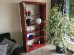 Natuzzi wijnrode kast met glazen schappen, Huis en Inrichting, Kasten | Boekenkasten, Ophalen, Zo goed als nieuw