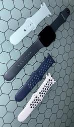 Apple Watch Série 8 - 45 mm, Handtassen en Accessoires, Smartwatches, Zwart, IOS, Ophalen of Verzenden, Zo goed als nieuw