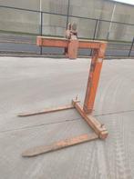 Pallethaak, Zakelijke goederen, Ophalen