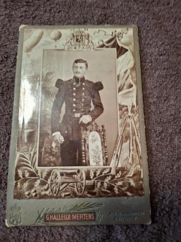 Oude foto´s beschikbaar voor biedingen