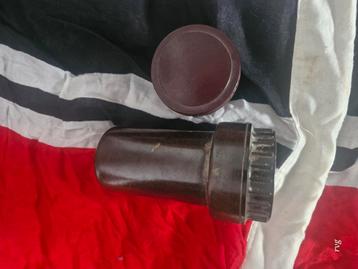 Duitse zunderbusche en bakje beschikbaar voor biedingen