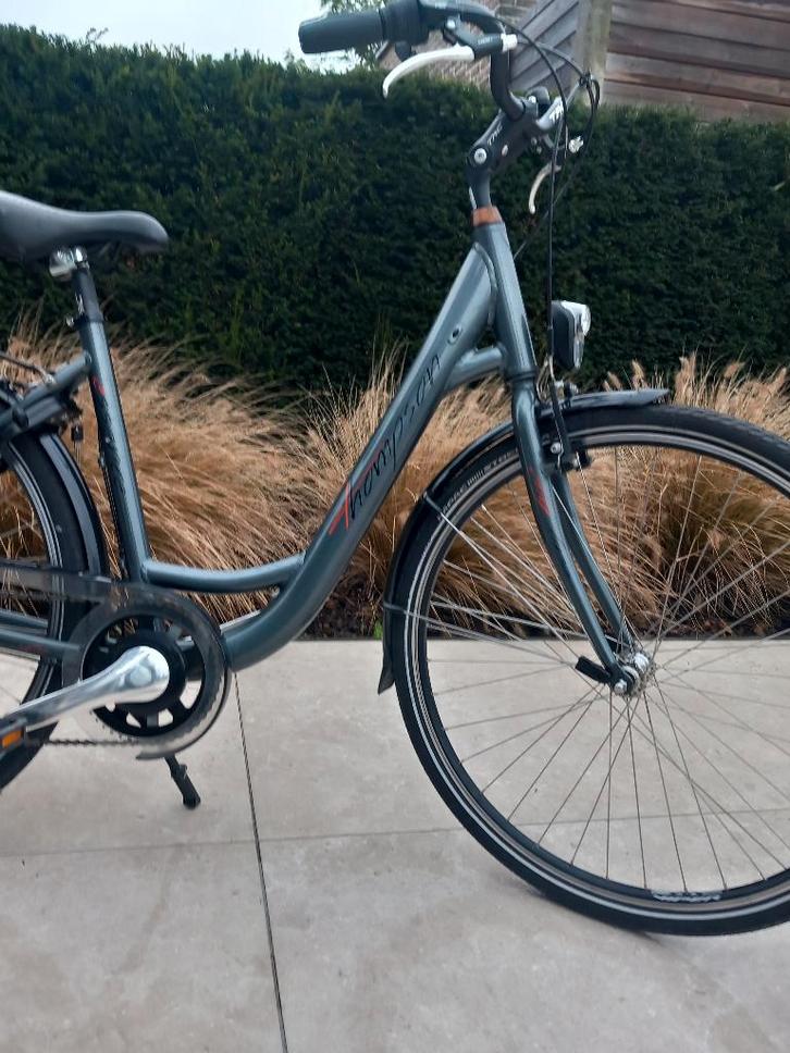 thompson, en parfait état, Vélos & Vélomoteurs, Vélos | Femmes | Vélos pour femme, Comme neuf, Autres marques, Vitesses, 47 à 50 cm