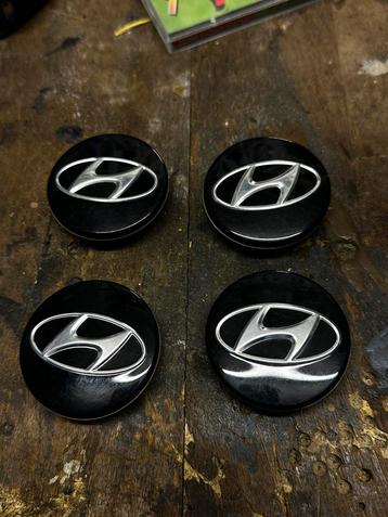 Wiel doppen Hyundai beschikbaar voor biedingen