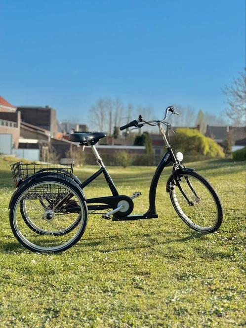 3 wieler fiets (tricycle) met bak goede staat, Fietsen en Brommers, Fietsen | Bakfietsen, Zo goed als nieuw, 1 kind, Ophalen