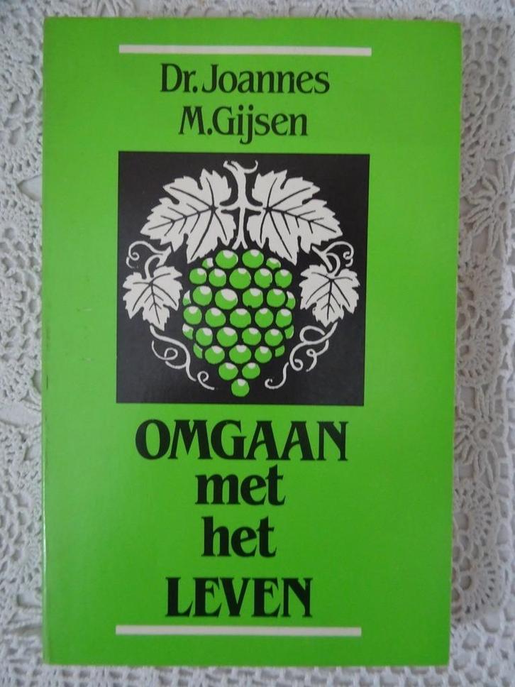 Gijsen Omgaan met het leven Dr. Joannes Gijsen Bisschop 1985, Boeken, Godsdienst en Theologie, Zo goed als nieuw, Christendom | Katholiek
