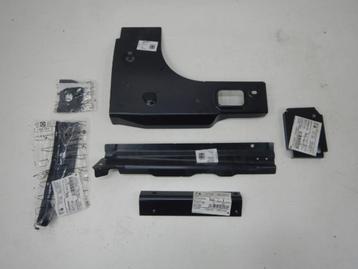 VW Crafter 7C Sluitdeel Achterzijde Rechts Set 7C0810458 7C0 beschikbaar voor biedingen