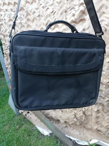 Sacoche d'ordinateur portable  beschikbaar voor biedingen