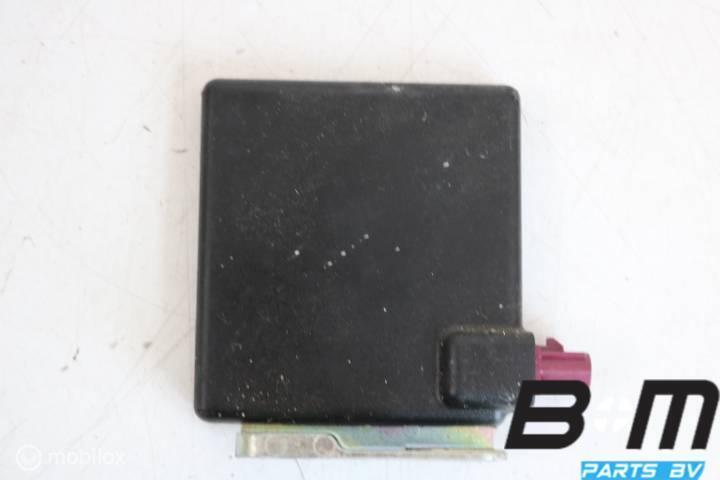 GSM antenne VW Passat B8 3G9035534, Auto diversen, Autoradio's, Gebruikt
