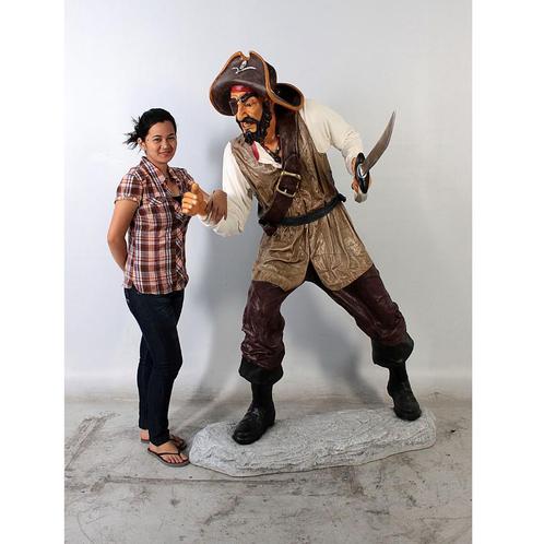Pirate Cristobal – Piraat beeld Hoogte 190 cm, Verzamelen, Beelden en Beeldjes, Nieuw, Ophalen