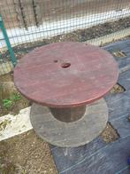 Touret, Jardin & Terrasse, Tables de jardin, Rond, Bois, Enlèvement, Utilisé