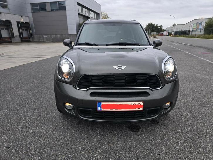 Mini Cooper Countryman, le 26/09/2013, 158825 km, Autos, Mini, Particulier, Cooper, Cuir, Enlèvement