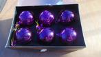 Doos van 6 handgemaakte glazen kerstballen paars gelijnd, Diversen, Nieuw, Ophalen of Verzenden