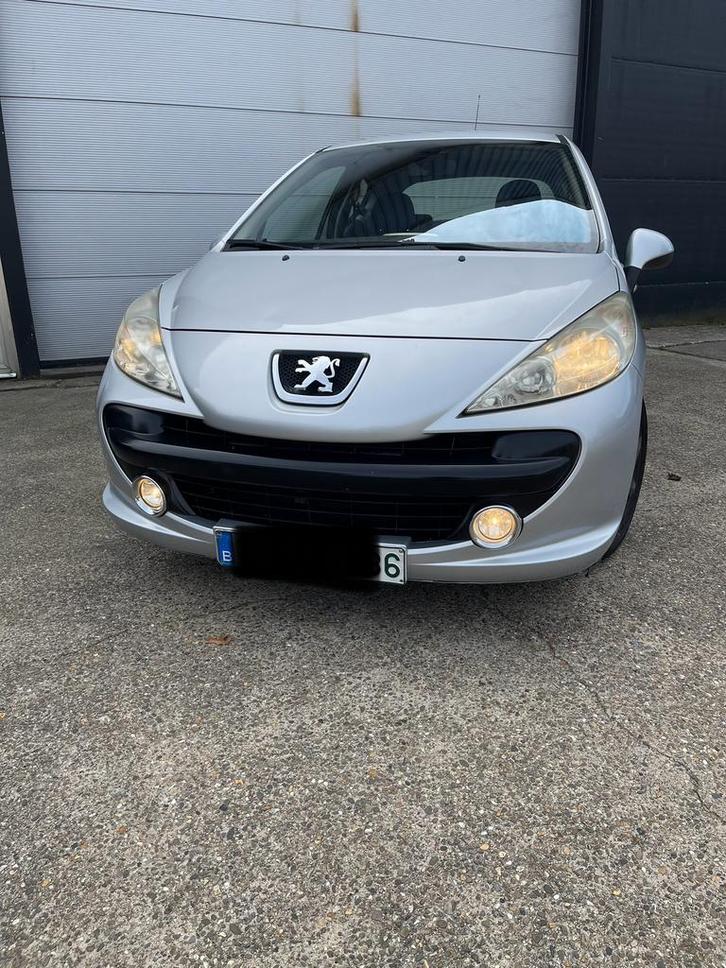 Peugeot 207, 1.4 hdi, airco, 140.000 km, Auto's, Peugeot, Bedrijf, Elektrische ramen, Diesel, Euro 4, Ophalen