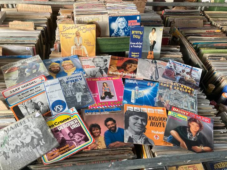 200 Singles/Enkel NEDERLANDS / PIRAAT ️CADEAU TIP️, CD & DVD, Vinyles Singles, Comme neuf, Enlèvement ou Envoi