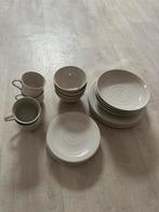 Sanskadda borden, Huis en Inrichting, Ophalen, Zo goed als nieuw, Bord(en)