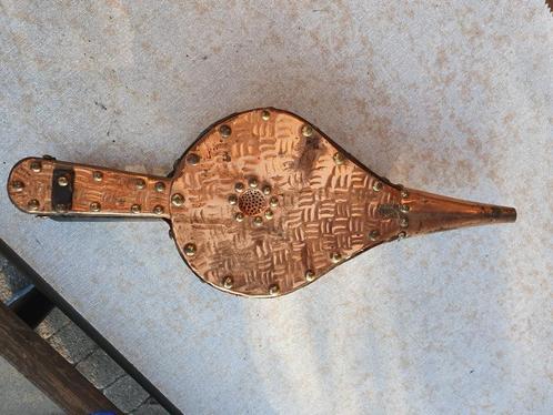Kleine antieke blaasbalg in koper leder werkt nog perfect, Antiek en Kunst, Antiek | Gereedschap en Instrumenten, Ophalen of Verzenden