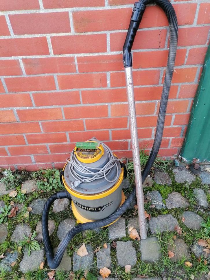 Stofzuiger Ghibli wet dry cleaner - Werkt nog, Doe-het-zelf en Bouw, Reinigingsmachines, Ophalen