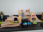 Haba houten carwash/garage met extra sporen en 3 autootjes, Kinderen en Baby's, Ophalen