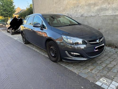 Opel astra 1.6 diesel euro6, Auto's, Opel, Particulier, Astra, Bluetooth, Diesel, Euro 6, Leder, Dealer onderhouden, Ophalen