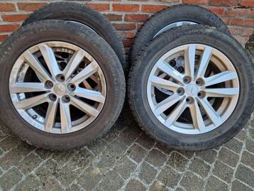 Velgen met banden Mitsubishi ASX beschikbaar voor biedingen