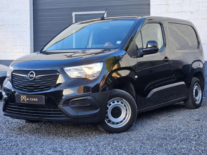 Opel Combo Ecran*Utilitaire*104000km*, Autos, Camionnettes & Utilitaires, Entreprise, Achat, ABS, Airbags, Air conditionné, Android Auto
