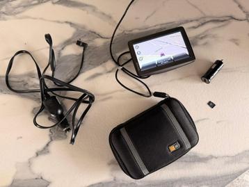 TomTom Via 135 M Europe + Micro SD 2GB beschikbaar voor biedingen