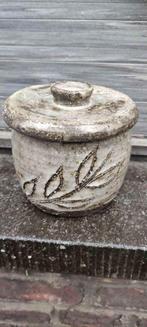 Boite en céramique de dour signe germaine steurs, Enlèvement ou Envoi