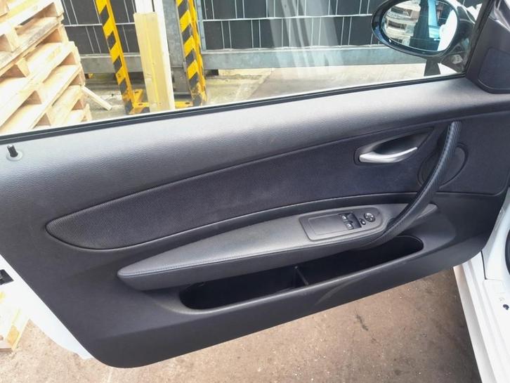 PORTIERBEKLEDING LINKS BMW 1 serie (E81) (01-2006/09-2012), Auto-onderdelen, Interieur en Bekleding, BMW, Gebruikt