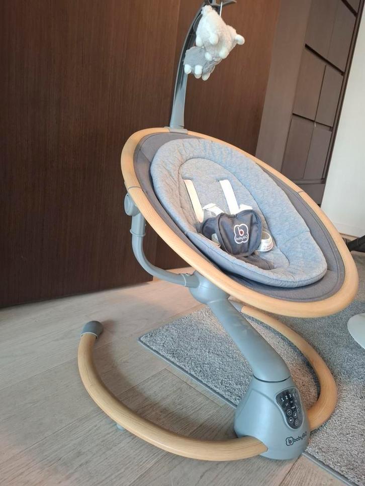 Elektrische babywip BabyGo – bijna nieuw, Kinderen en Baby's, Babydragers en Draagdoeken, Zo goed als nieuw, Ophalen