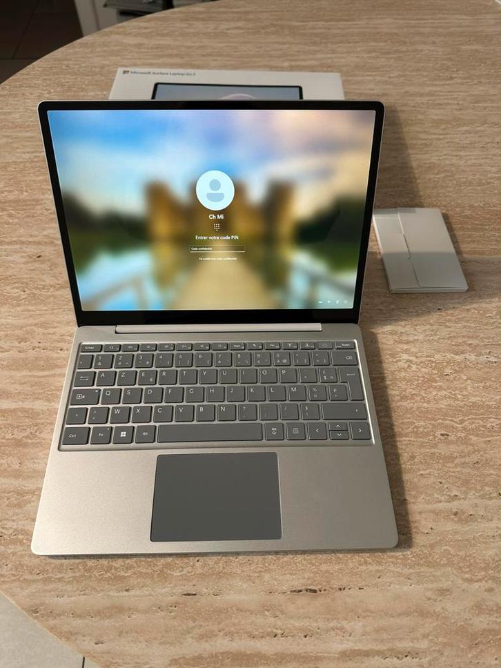 Microsoft laptop surface go 3 + garantie, Computers en Software, Windows Laptops, Zo goed als nieuw, Ophalen