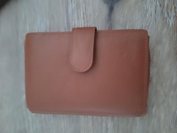 Merk: Jill, echt leer, Handtassen en Accessoires, Portemonnees, Nieuw, Overige merken, Overige kleuren, Leder, Ophalen of Verzenden