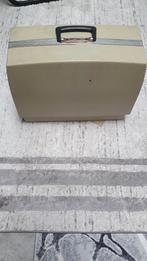 Machine à coudre Bernina 718, Enlèvement