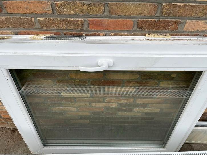 Raam PVC kantel 1150-970, Doe-het-zelf en Bouw, Glas en Ramen, Zo goed als nieuw, Ophalen