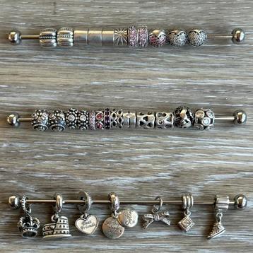 Zilveren Pandora armbanden en bedels, uitstekende staat  beschikbaar voor biedingen