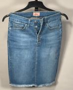 Jupe en jeans marque ONLY, Comme neuf, Bleu, W28 - W29 (confection 36), Enlèvement ou Envoi