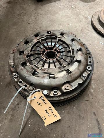 BMW 1 SERIE E87 1.6 N45B16A Vliegwiel drukgroep beschikbaar voor biedingen