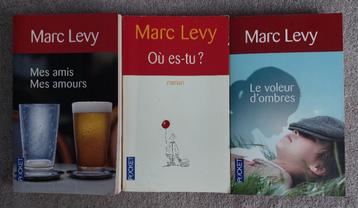 Une vingtaine de livres de poche à Donner  beschikbaar voor biedingen