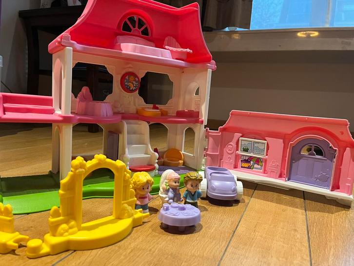 Fisher Price Little People poppenhuis, Kinderen en Baby's, Speelgoed | Fisher-Price, Zo goed als nieuw, Ophalen