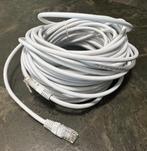 UTP kabel CAT 5E 15 meter, Computers en Software, Pc- en Netwerkkabels, Ophalen of Verzenden, Zo goed als nieuw