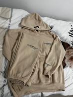 Essentials Beige Set, Ophalen of Verzenden, Zo goed als nieuw