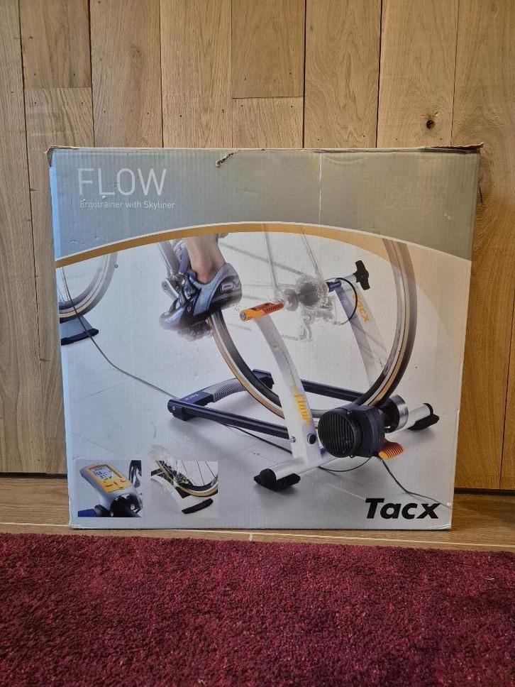 Tacx Flow indoor trainer, Sport en Fitness, Wielrennen, Zo goed als nieuw, Overige typen, Ophalen