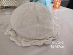 Baby mutsje, Enfants & Bébés, Vêtements de bébé | Casquettes & Chapeaux, Enlèvement, Comme neuf