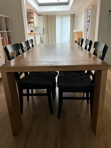 GRATIS eettafel volhout