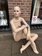 hindsgaul etalagepop paspop etalagefiguur mannequin zittend, Kleding | Dames, Ophalen of Verzenden