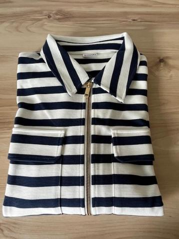 Vest Damart M54/56 beschikbaar voor biedingen